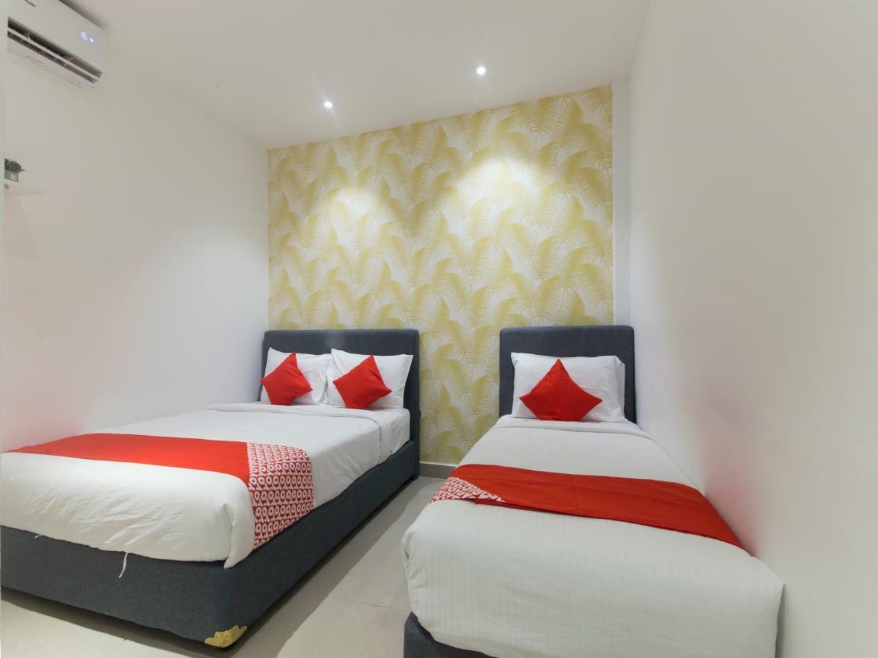 Oyo 90121 Summer House Bed & Cafe Kuala Lumpur Exterior foto